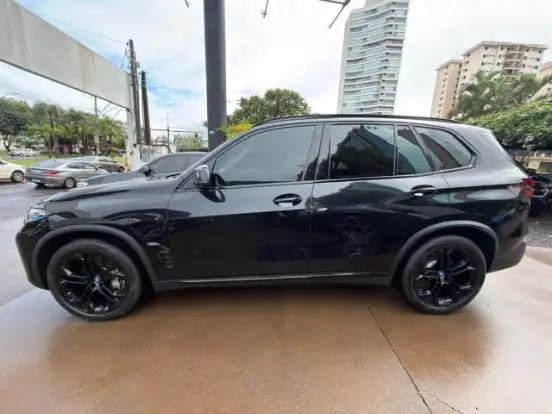 BMW-X5-3.0 I6 TURBO HÍBRIDO XDRIVE50E X-LINE AUTOMÁTICO BMW-X5-2023