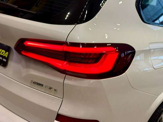 BMW-X5-3.0 I6 TURBO HÍBRIDO XDRIVE45E M SPORT AUTOMÁTICO BMW-X5-2022
