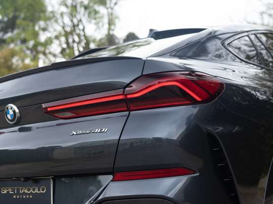 BMW-X6-3.0 TWINPOWER GASOLINA XDRIVE40I M SPORT AUTOMÁTICO BMW-X6-2021