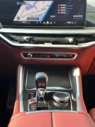 BMW-X6-2023
