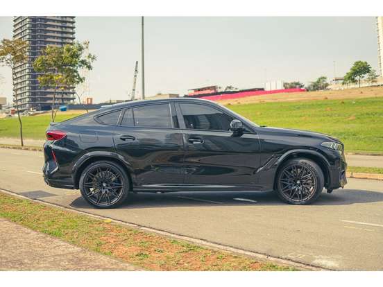 BMW-X6-4.4 V8 BITURBO GASOLINA M COMPETITION AUTOMÁTICO BMW-X6-2023