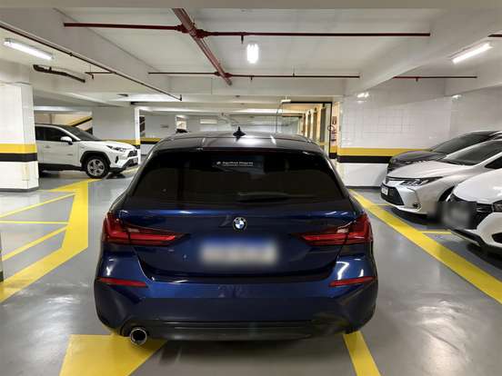 BMW-118i-2019