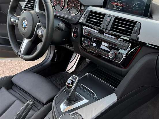 BMW-320i-2.0 M SPORT GP 16V TURBO ACTIVE FLEX 4P AUTOMÁTICO BMW-320i-2017