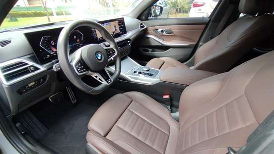 BMW-320i-2024