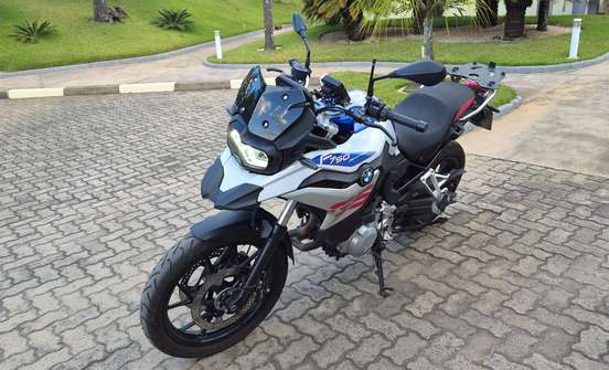 BMW-F 750 GS SPORT-2023