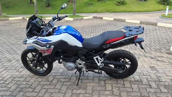 BMW-F 750 GS SPORT-2023