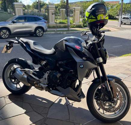 BMW-F 900 R SPORT-2023