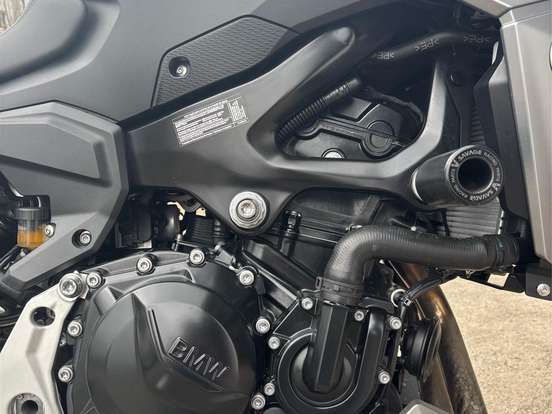 BMW-F 900 R SPORT BMW-F 900 R SPORT-2023