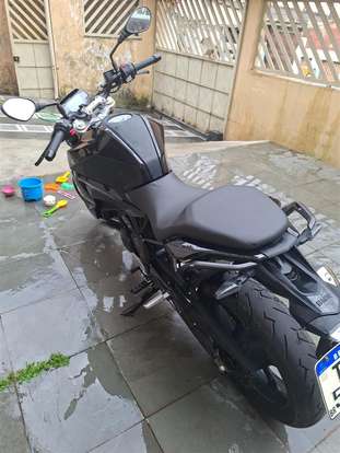 BMW-G 310 R-2025