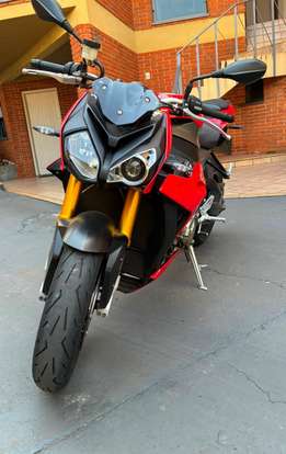 BMW-S 1000 R BMW-S 1000 R-2014