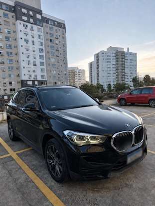 BMW-X1-2021