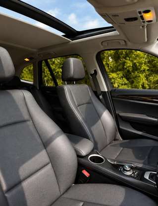BMW-X1-2015