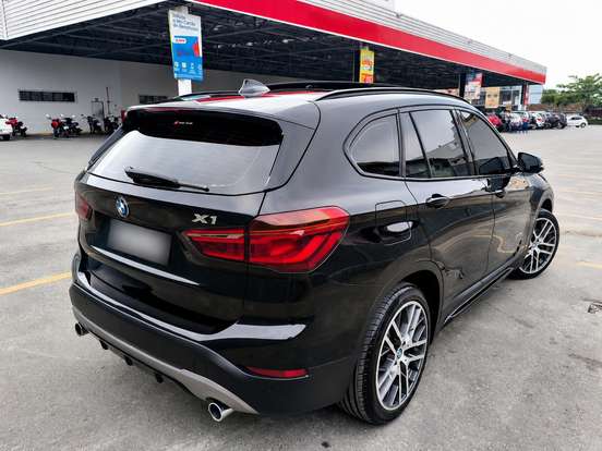 BMW-X1-2015