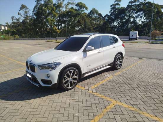 BMW-X1-2016