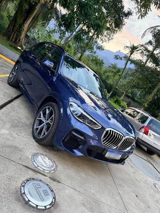 BMW X5 3.0 I6 TURBO HÍBRIDO XDRIVE45E M SPORT AUTOMÁTICO