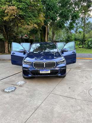 BMW-X5-2022