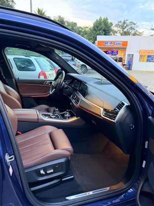 BMW-X5-2022