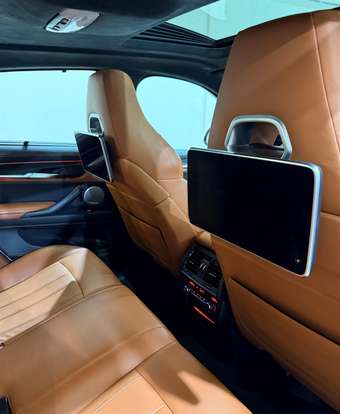 BMW-X6-4.4 M 4X4 COUPÉ V8 32V BI-TURBO GASOLINA 4P AUTOMÁTICO BMW-X6-2016