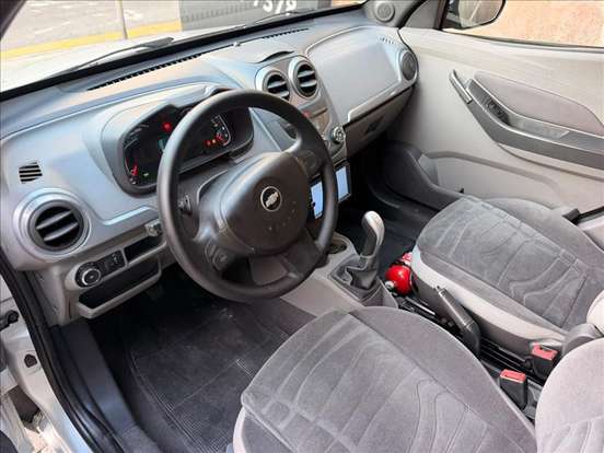 CHEVROLET-AGILE-2012