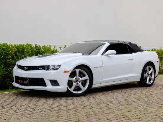 CHEVROLET-CAMARO-6.2 V8 GASOLINA SS CONVERSÍVEL AUTOMÁTICO CHEVROLET-CAMARO-2015