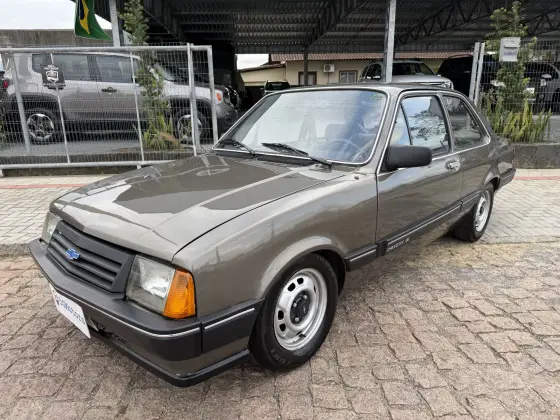 CHEVROLET CHEVETTE 1.6 SL/E 8V GASOLINA 2P MANUAL CHEVROLET CHEVETTE 1.6 SL/E 8V GASOLINA 2P MANUAL