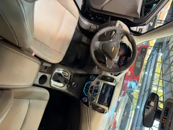 CHEVROLET-CRUZE-2019