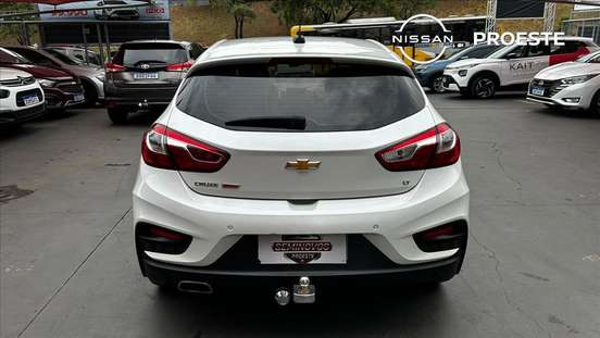 CHEVROLET-CRUZE-2019