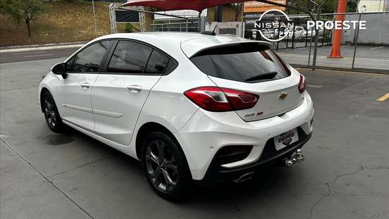 CHEVROLET-CRUZE-2019