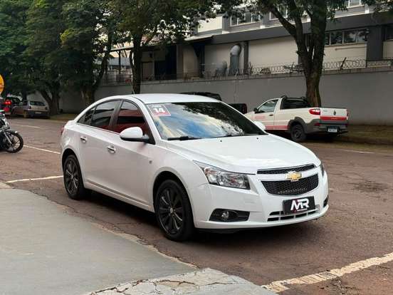 CHEVROLET-CRUZE-2013