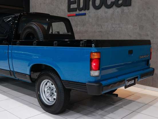 CHEVROLET-D20-4.0 CUSTOM DE LUXE CS 8V DIESEL 2P MANUAL CHEVROLET-D20-1985