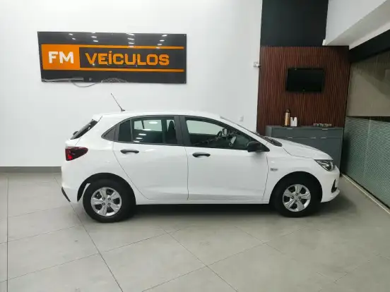 CHEVROLET-ONIX-2024