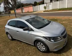 CHEVROLET ONIX 1.0 MPFI JOY 8V FLEX 4P MANUAL CHEVROLET ONIX 1.0 MPFI JOY 8V FLEX 4P MANUAL