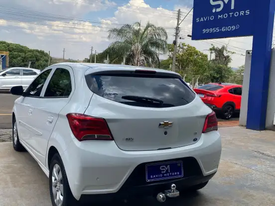 CHEVROLET-ONIX-1.0 MPFI LT 8V FLEX 4P MANUAL CHEVROLET-ONIX-2017
