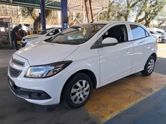 CHEVROLET ONIX 1.0 MPFI LT 8V FLEX 4P MANUAL