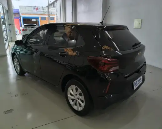 CHEVROLET-ONIX-2020