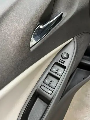 CHEVROLET-ONIX-2020