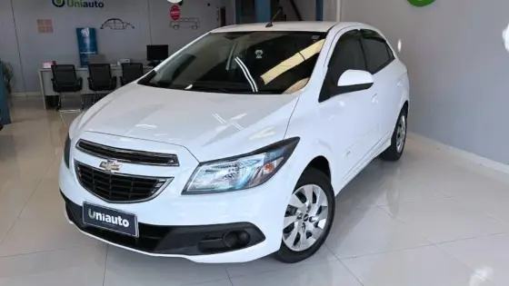 CHEVROLET ONIX 1.4 MPFI LT 8V FLEX 4P MANUAL