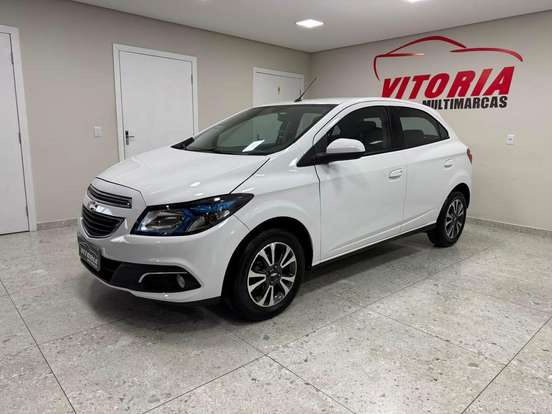 CHEVROLET-ONIX-2013
