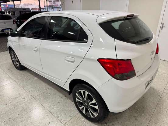 CHEVROLET-ONIX-2013