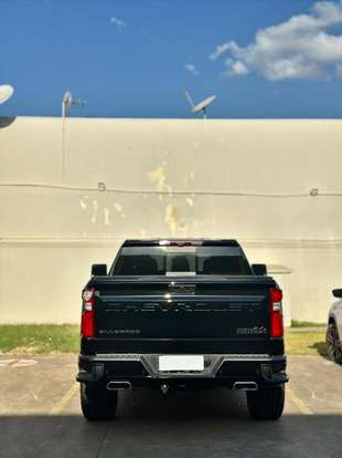 CHEVROLET-SILVERADO-2023