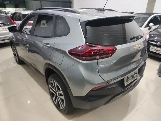 CHEVROLET-TRACKER-2024