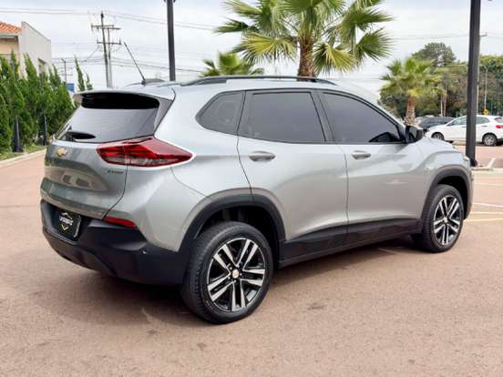 CHEVROLET-TRACKER-2024