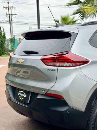 CHEVROLET-TRACKER-2024