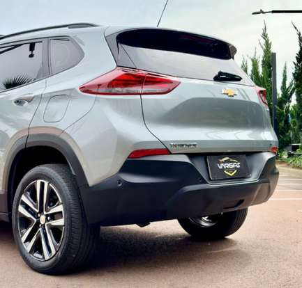 CHEVROLET-TRACKER-2024