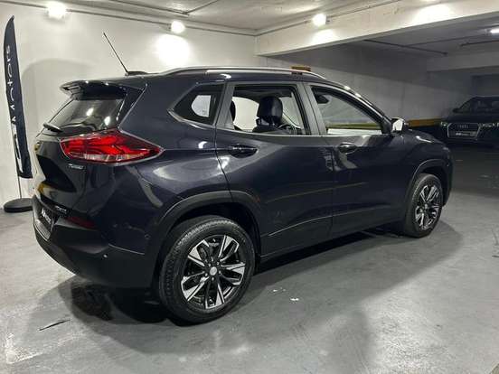 CHEVROLET-TRACKER-2023