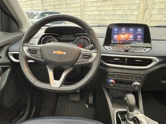 CHEVROLET-TRACKER-2023