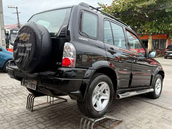 CHEVROLET-TRACKER-2007