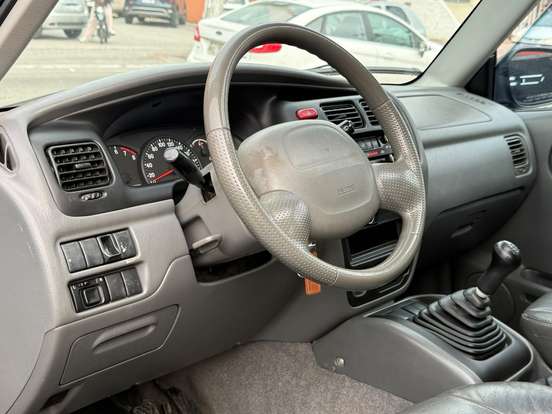 CHEVROLET-TRACKER-2007