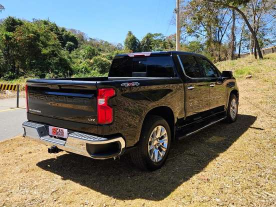 CHEVROLET-SILVERADO-3.0 V6 DURAMAX DIESEL 1500 LTZ 4WD AUTOMÁTICO CHEVROLET-SILVERADO-2022