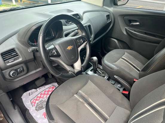 CHEVROLET-SPIN-2015